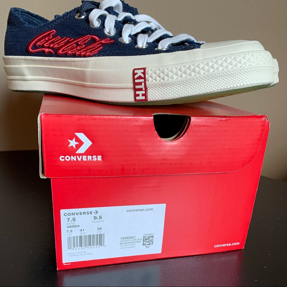 Kith x Coca-Cola x Converse Chuck 70 Low - Picture 7 of 7